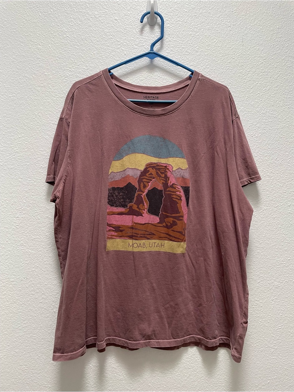 Torrid Heritage Dusty Rose Moab Utah Tee Delicate Arch